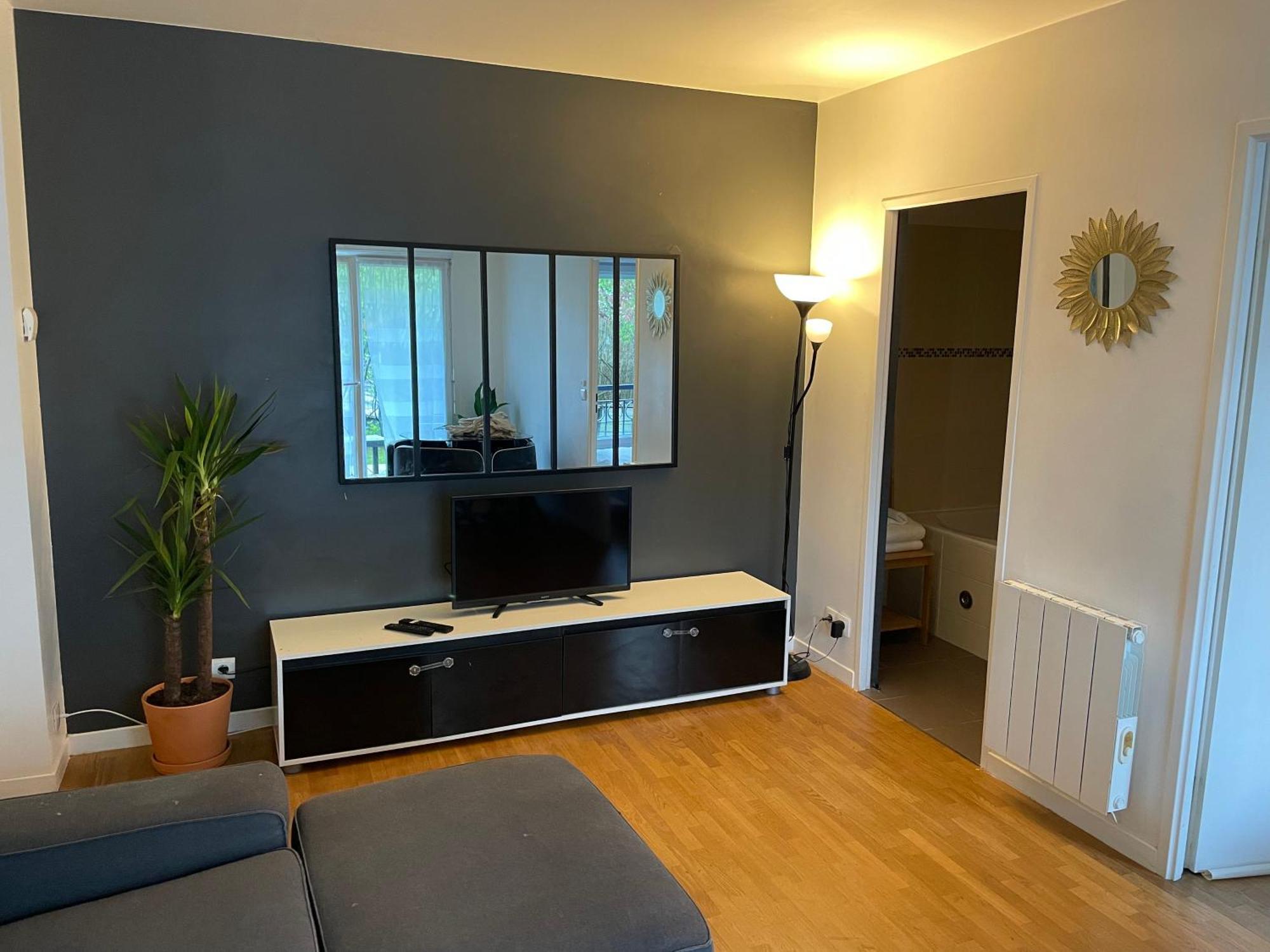 1 Bedroom With Garden, Train Station, Disneyland, Val D'Europe 布西圣乔治 外观 照片